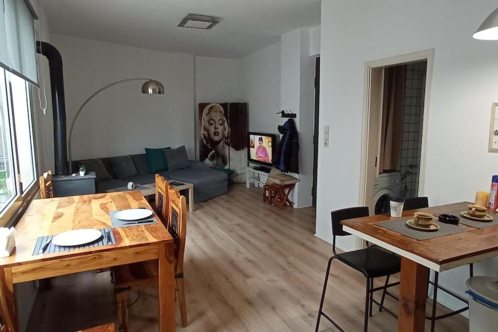 Downtown Athens Loft With Acropolis Terrace View Apartamento Exterior foto